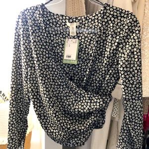 H&M blouse crossover